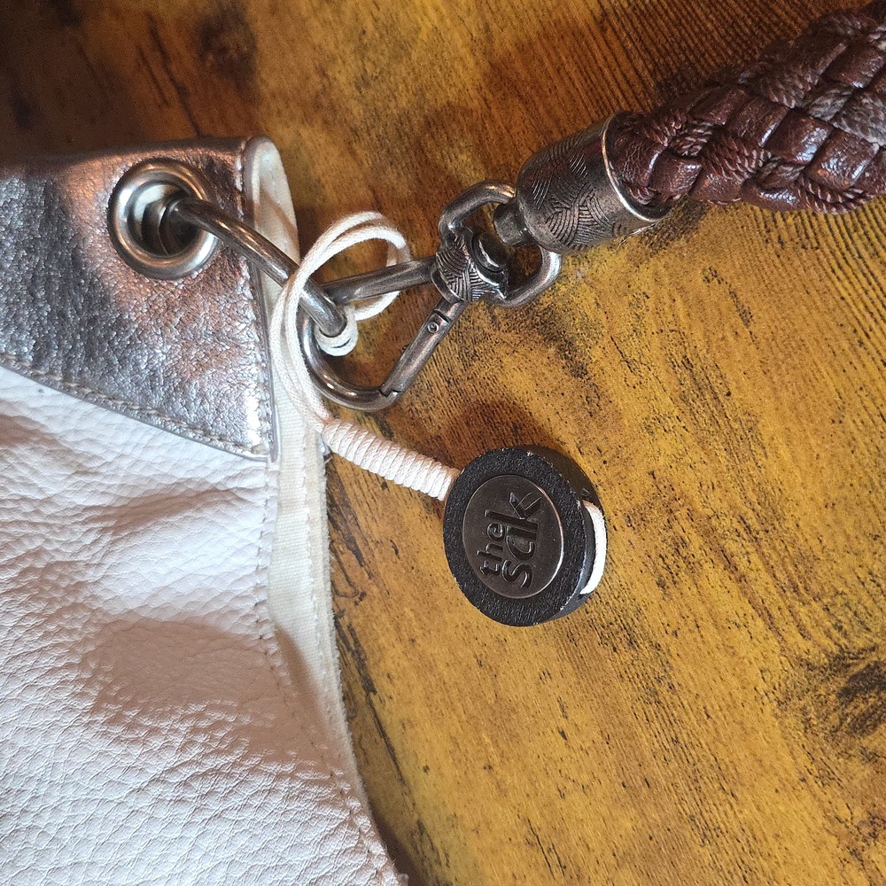 The Sak Pebble Leather Hobo - Picture 6 of 9